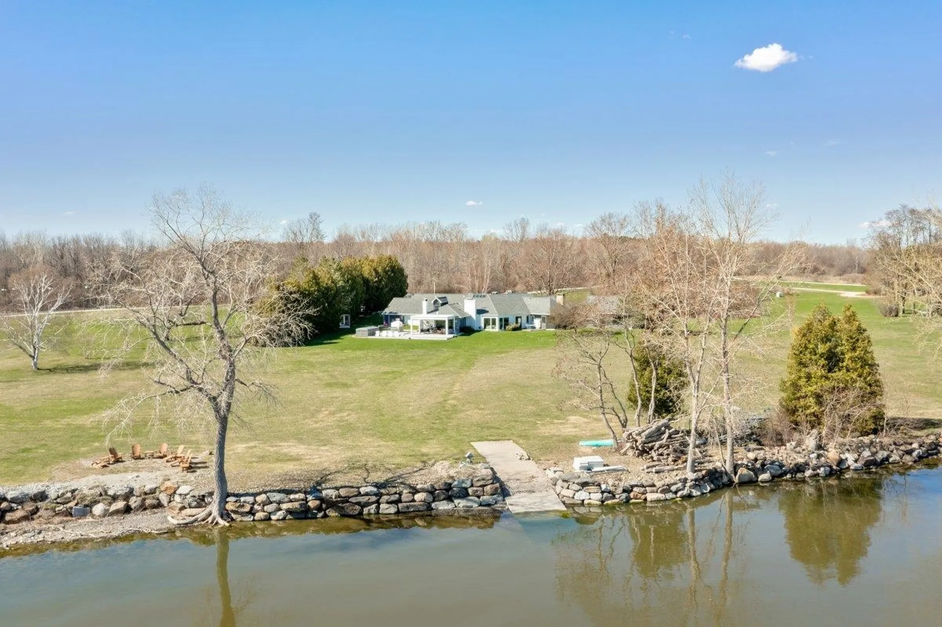 431 Mcgregor Point Alburgh VT 05440