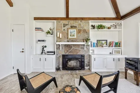 431 Mcgregor Point Alburgh VT 05440