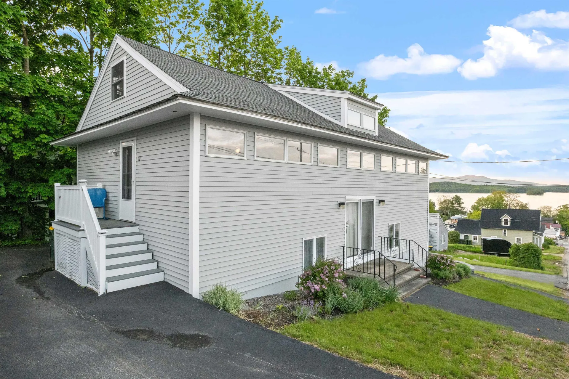 85 Tower Street Laconia NH 03246