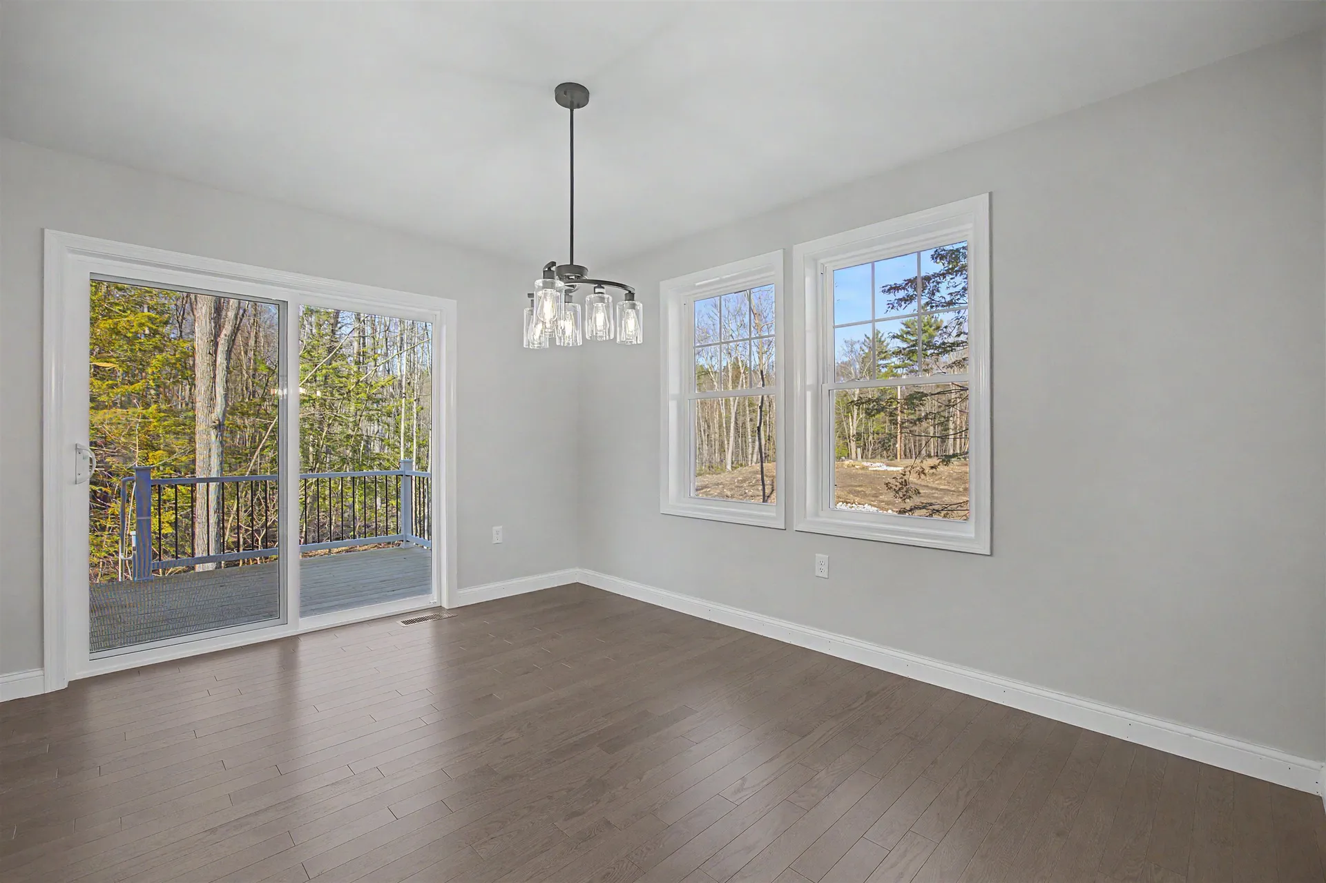 5 Blaisdell Court Raymond NH 03077