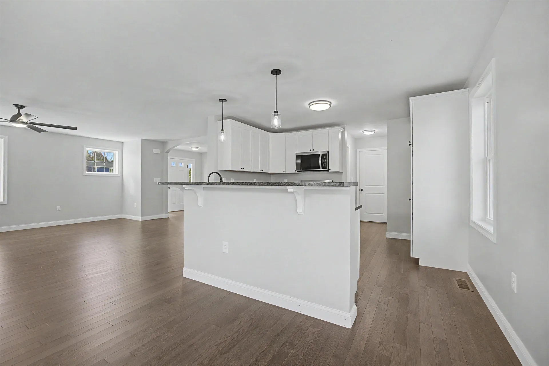 5 Blaisdell Court Raymond NH 03077