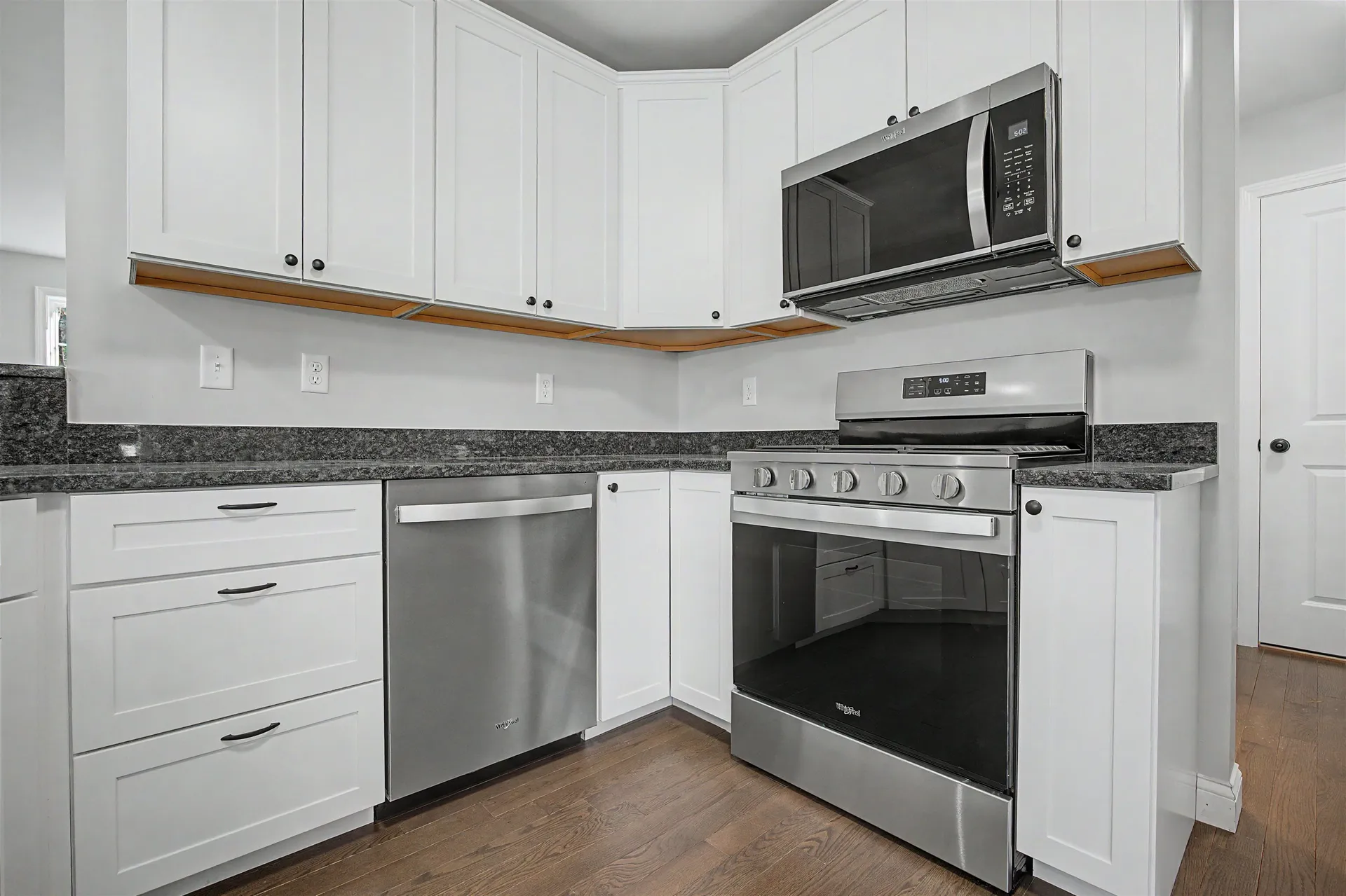 5 Blaisdell Court Raymond NH 03077
