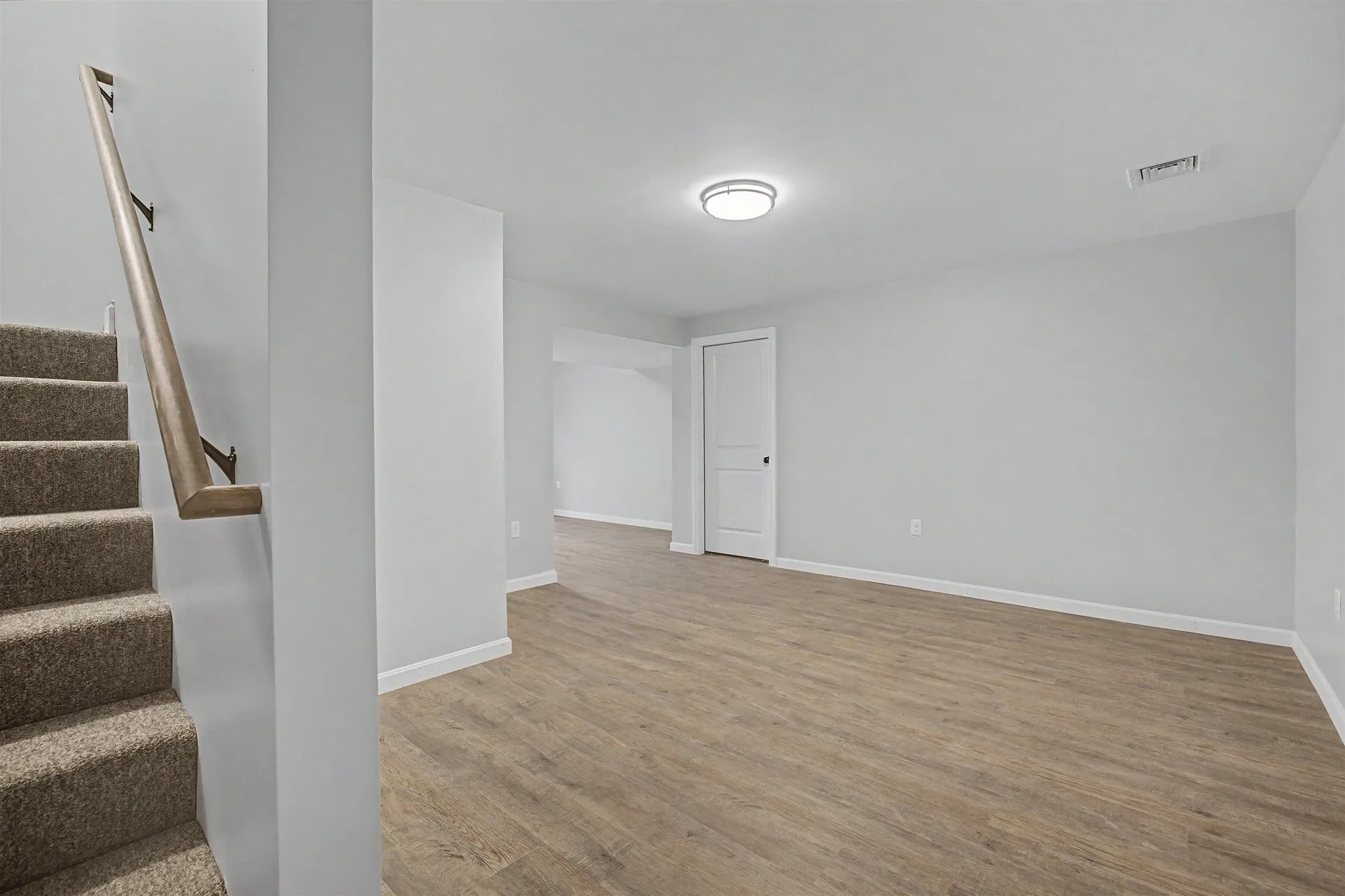 5 Blaisdell Court Raymond NH 03077