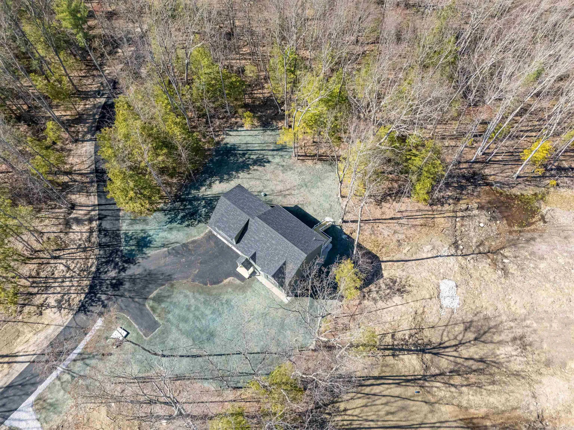 5 Blaisdell Court Raymond NH 03077