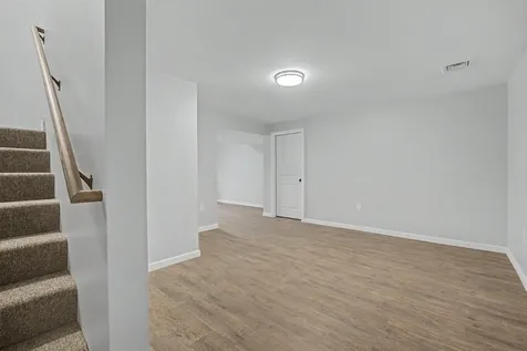 5 Blaisdell Court Raymond NH 03077