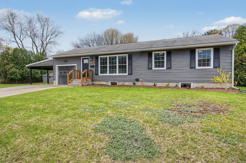 49 Helen Avenue South Burlington VT 05403