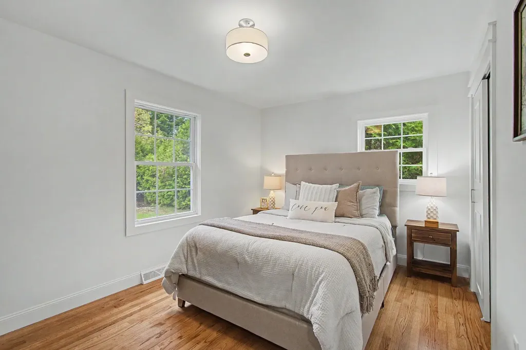 49 Helen Avenue South Burlington VT 05403
