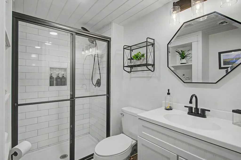 49 Helen Avenue South Burlington VT 05403