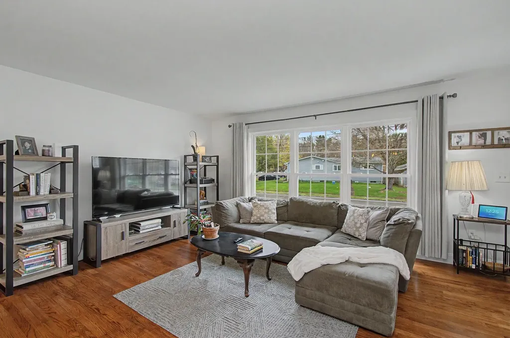 49 Helen Avenue South Burlington VT 05403