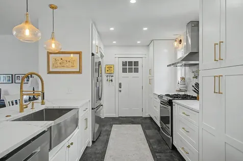 49 Helen Avenue South Burlington VT 05403