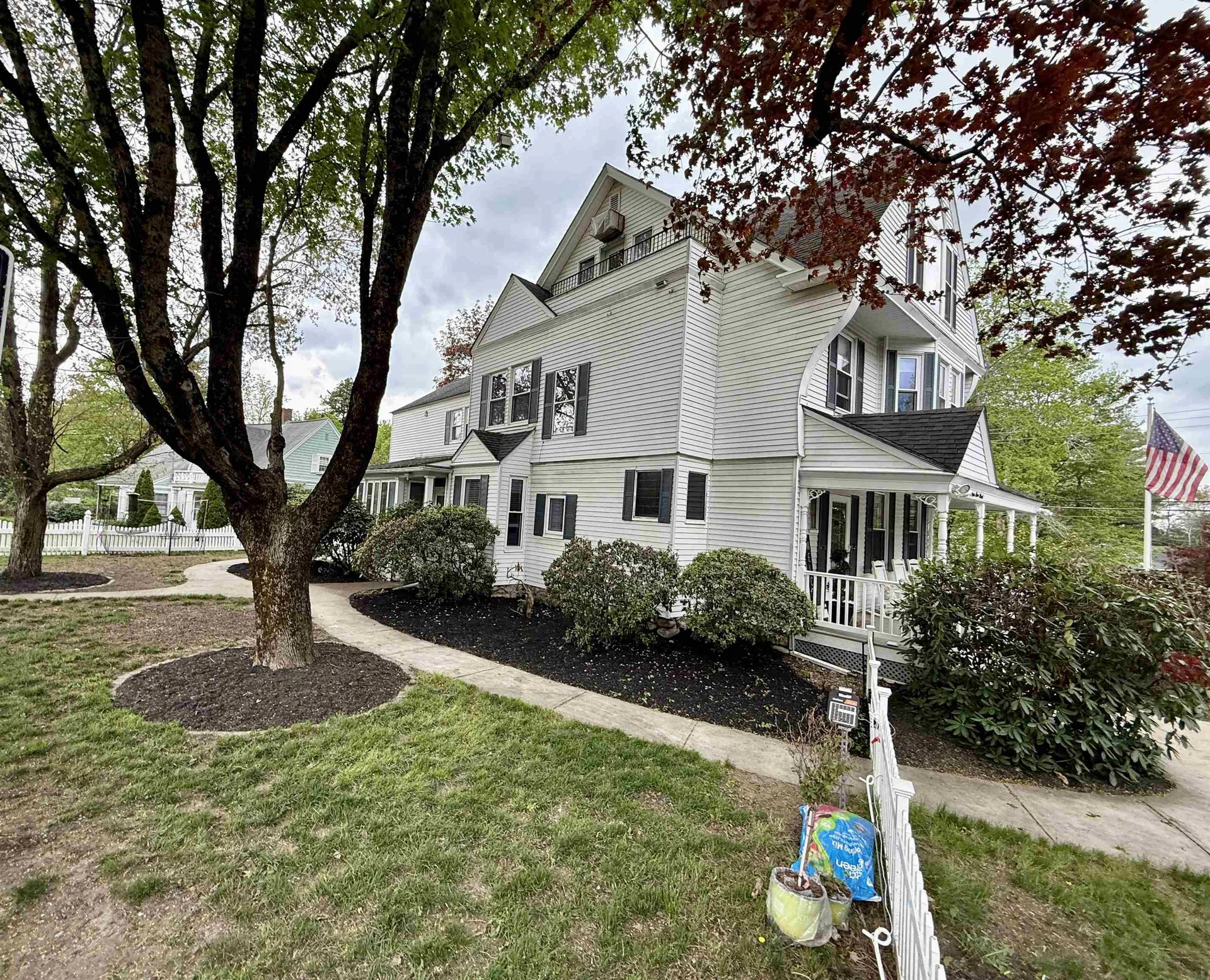 393 Main Street Nashua NH 03060