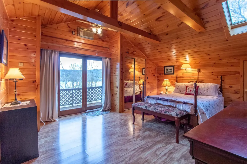 25 Songadeewin Lane Westmore VT 05860