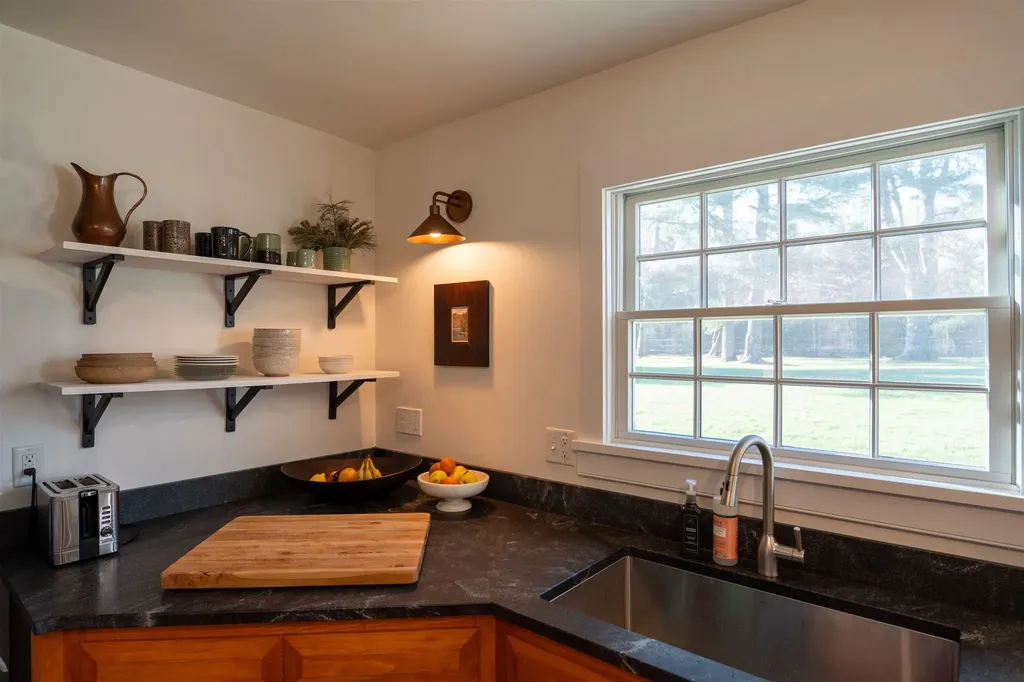 994 Pearl Lake Road Sugar Hill NH 03586