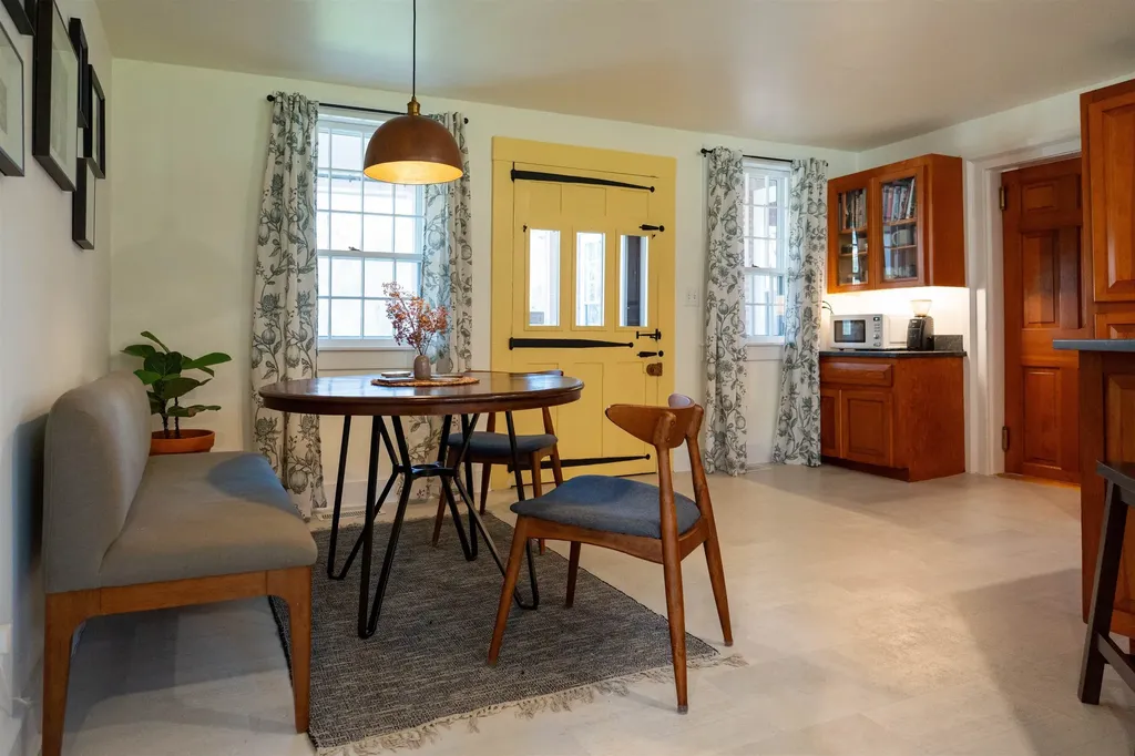 994 Pearl Lake Road Sugar Hill NH 03586