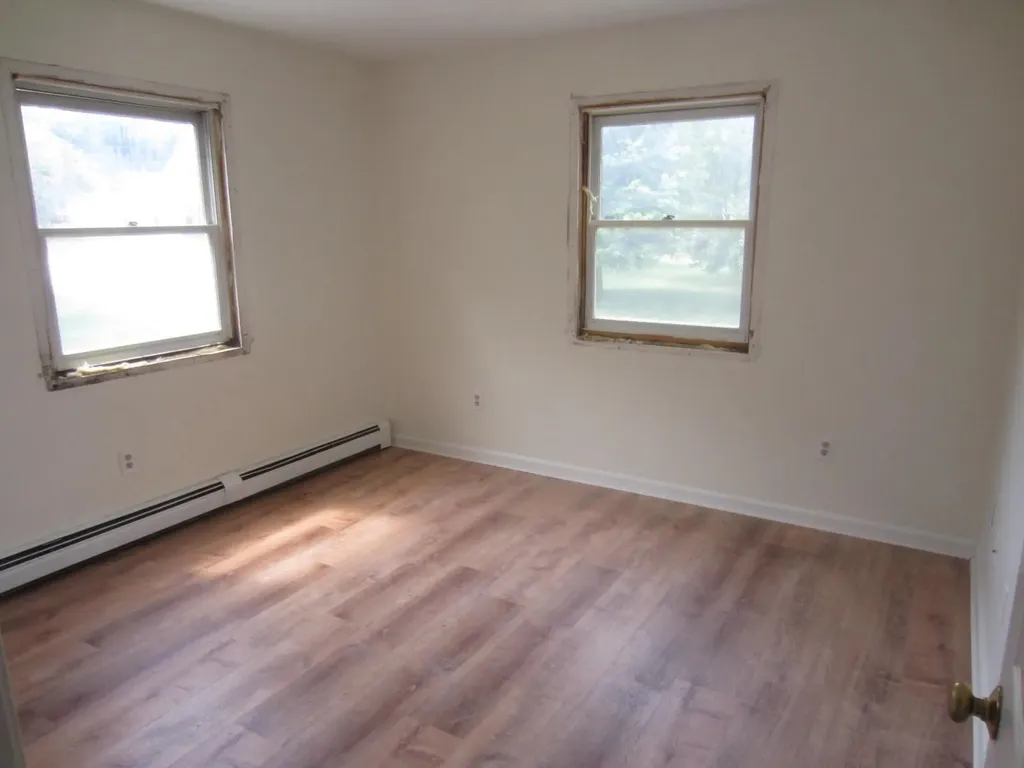 3 Sinclair Avenue Somersworth NH 03878