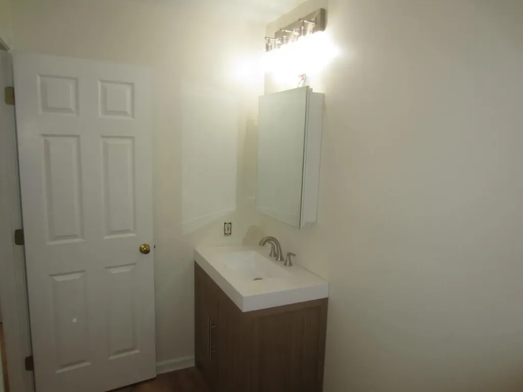 3 Sinclair Avenue Somersworth NH 03878