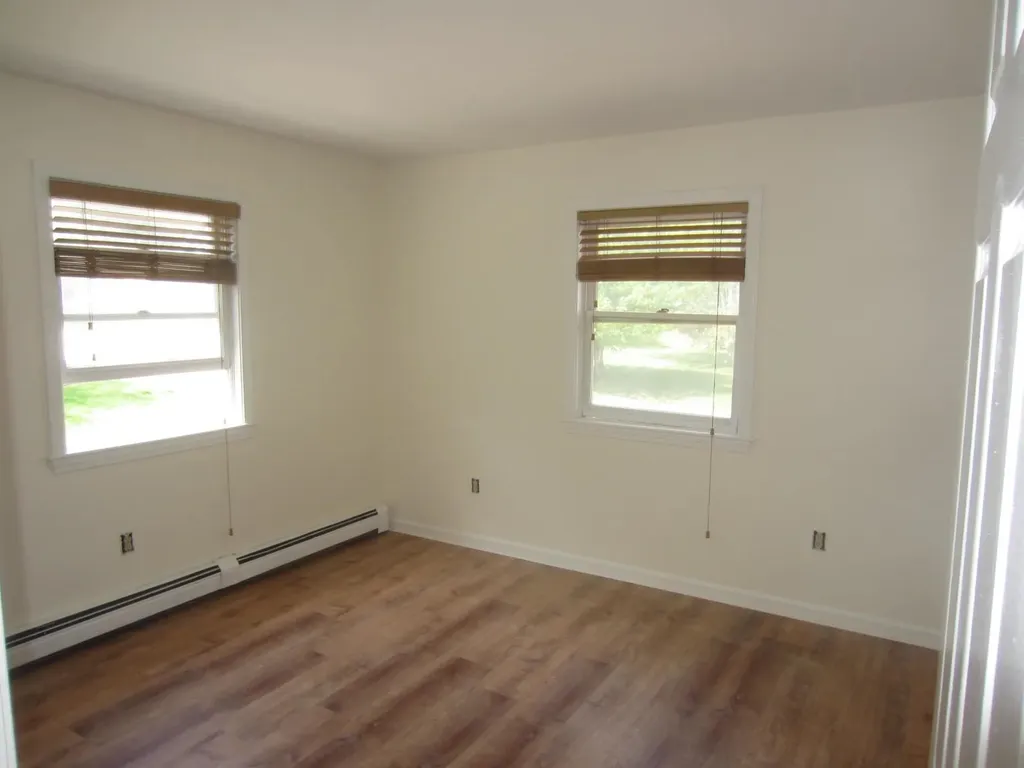 3 Sinclair Avenue Somersworth NH 03878