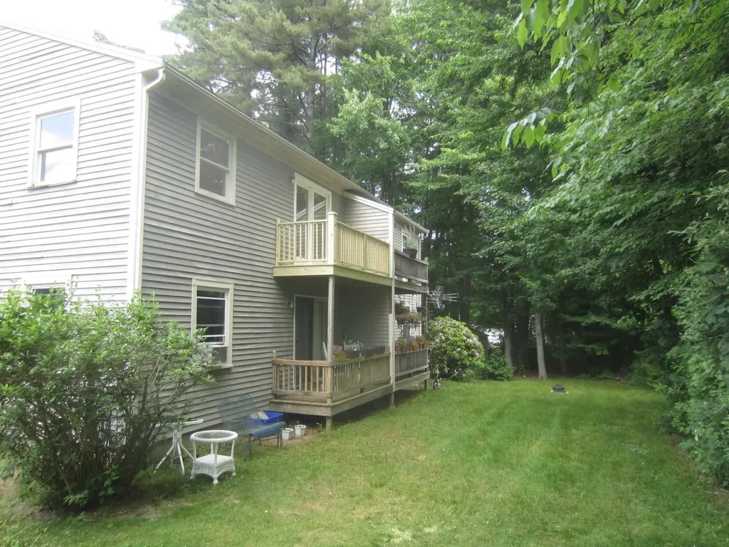 3 Sinclair Avenue Somersworth NH 03878