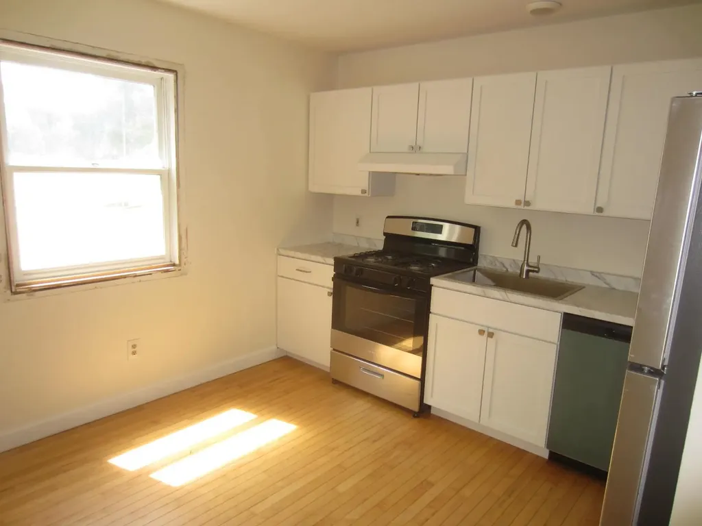 3 Sinclair Avenue Somersworth NH 03878
