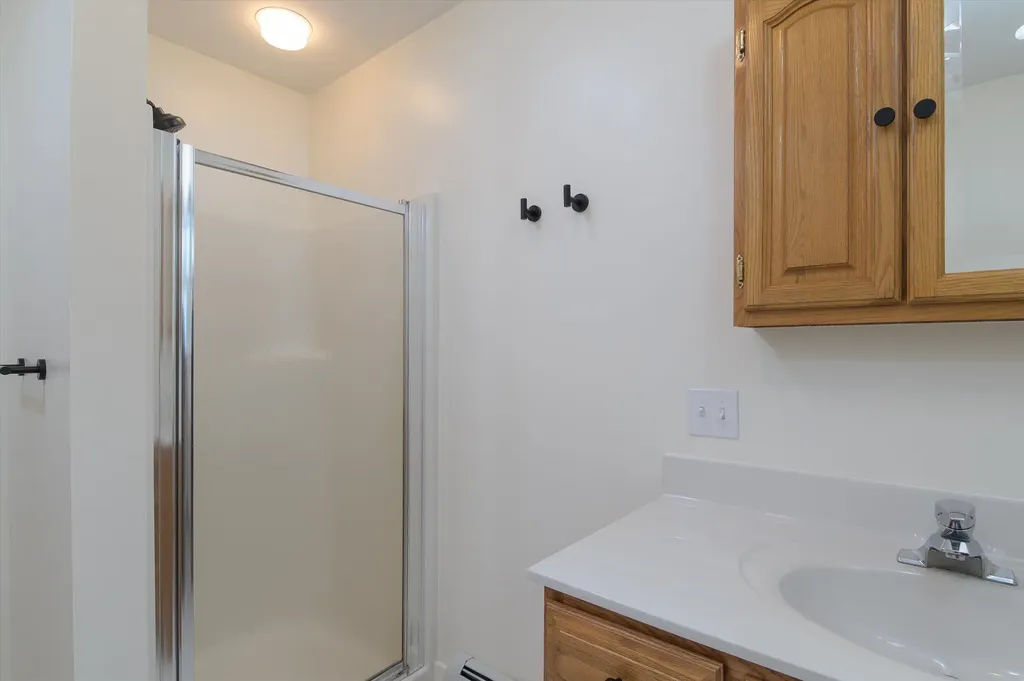 64 Maple Street Chester VT 05143