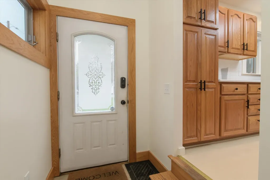 64 Maple Street Chester VT 05143