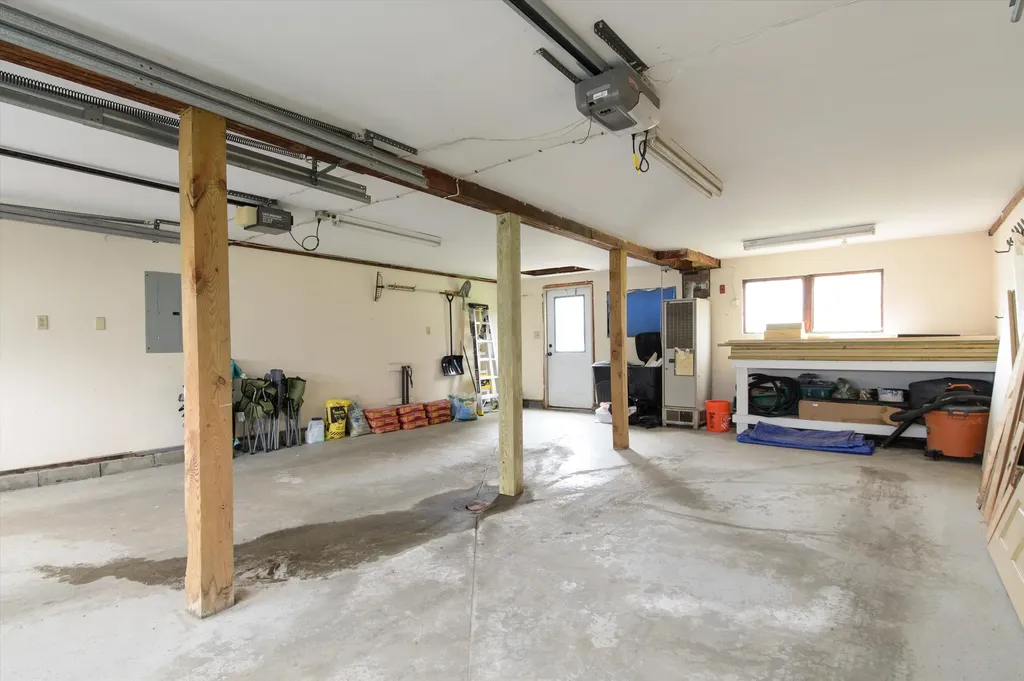 64 Maple Street Chester VT 05143