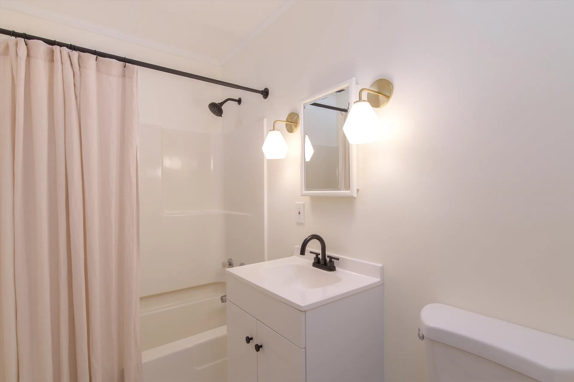 64 Maple Street Chester VT 05143