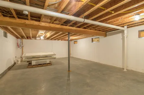 64 Maple Street Chester VT 05143