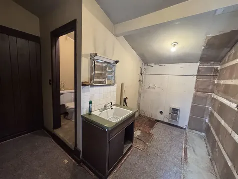 16 Norton Street Derry NH 03038