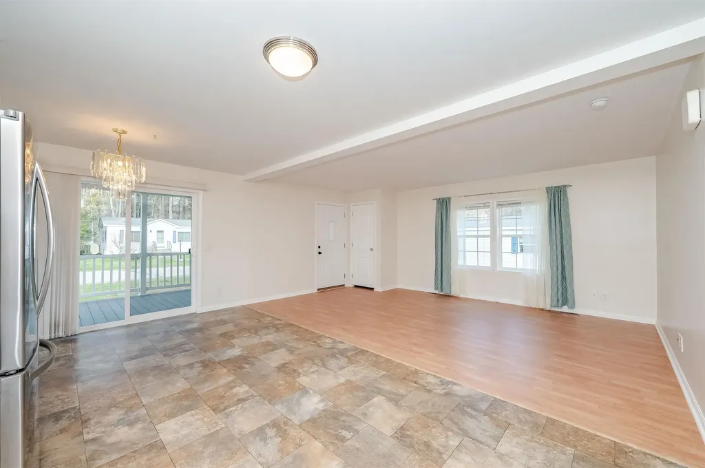 71 Eagle Drive Rochester NH 03868