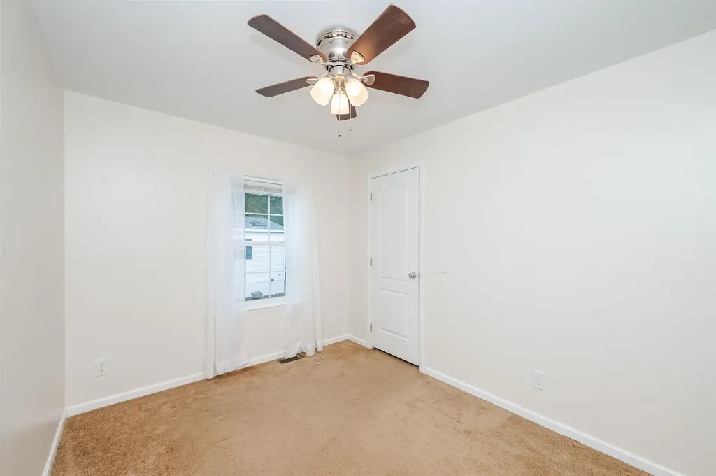 71 Eagle Drive Rochester NH 03868
