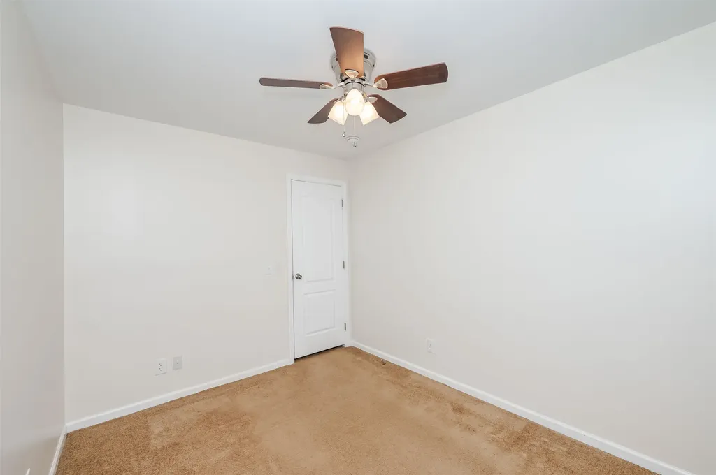 71 Eagle Drive Rochester NH 03868