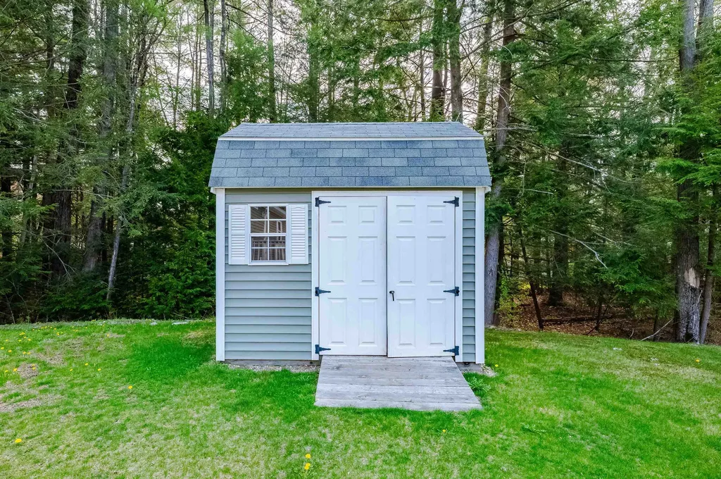 71 Eagle Drive Rochester NH 03868