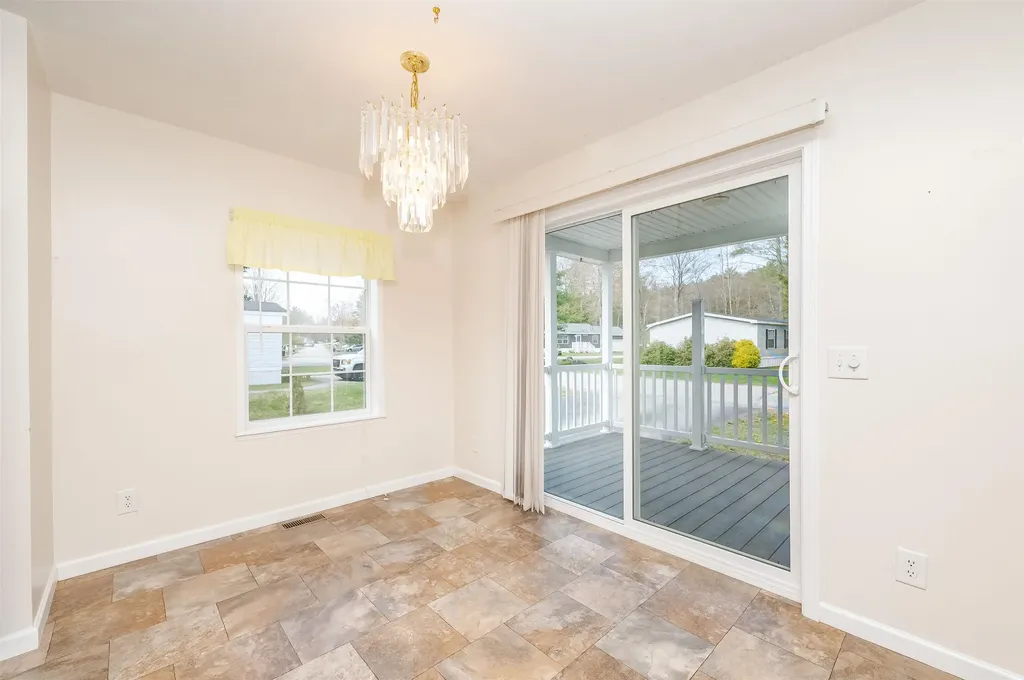 71 Eagle Drive Rochester NH 03868