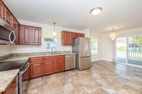 71 Eagle Drive Rochester NH 03868