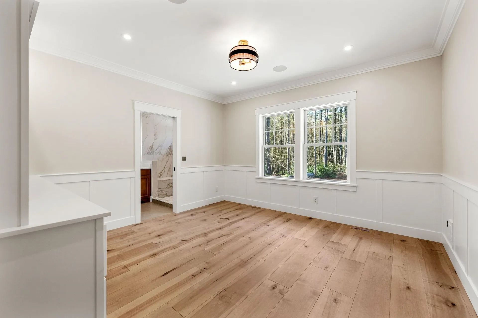 12-41 Knoll Crest Road Bedford NH 03110
