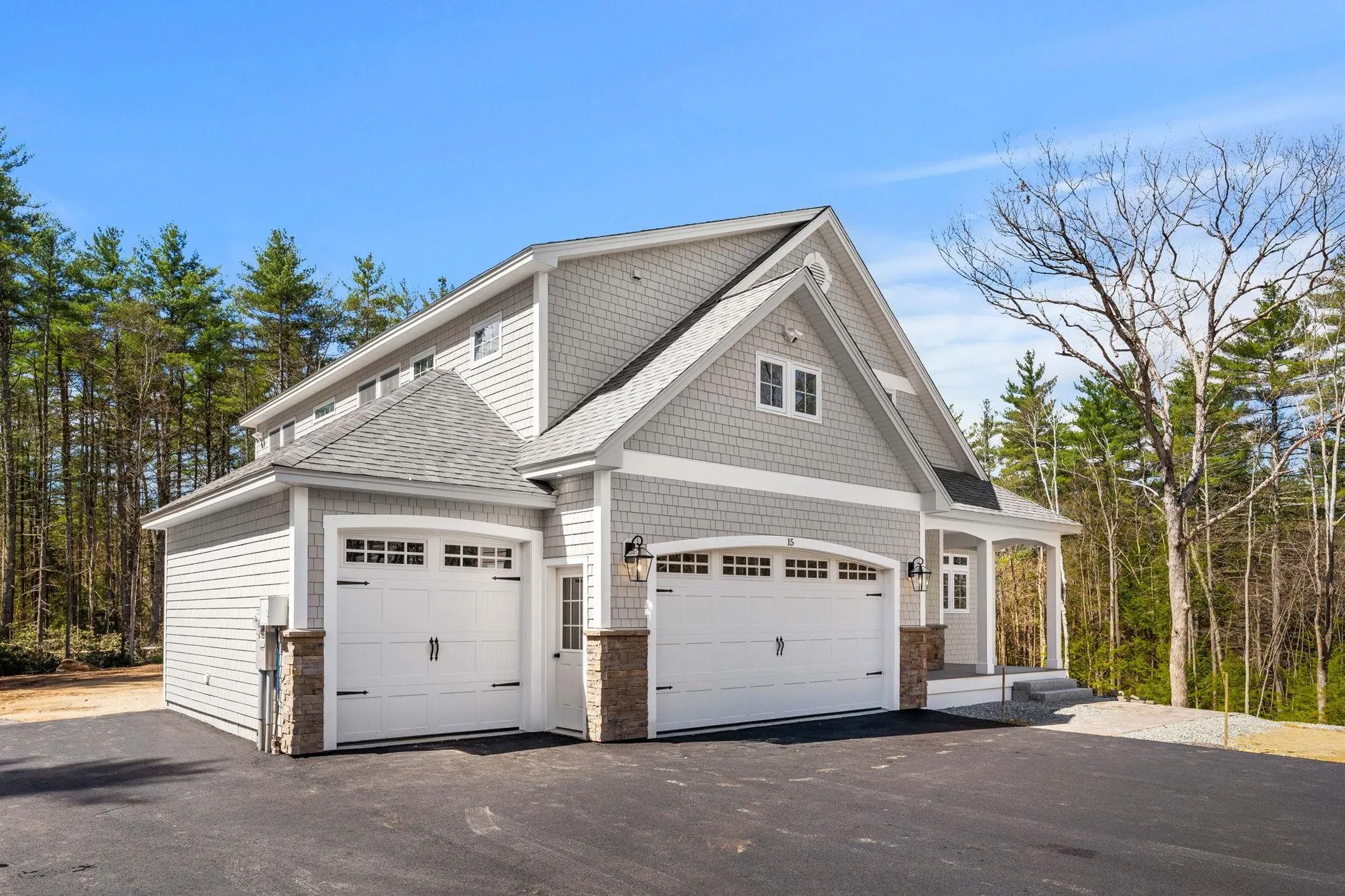 12-41 Knoll Crest Road Bedford NH 03110