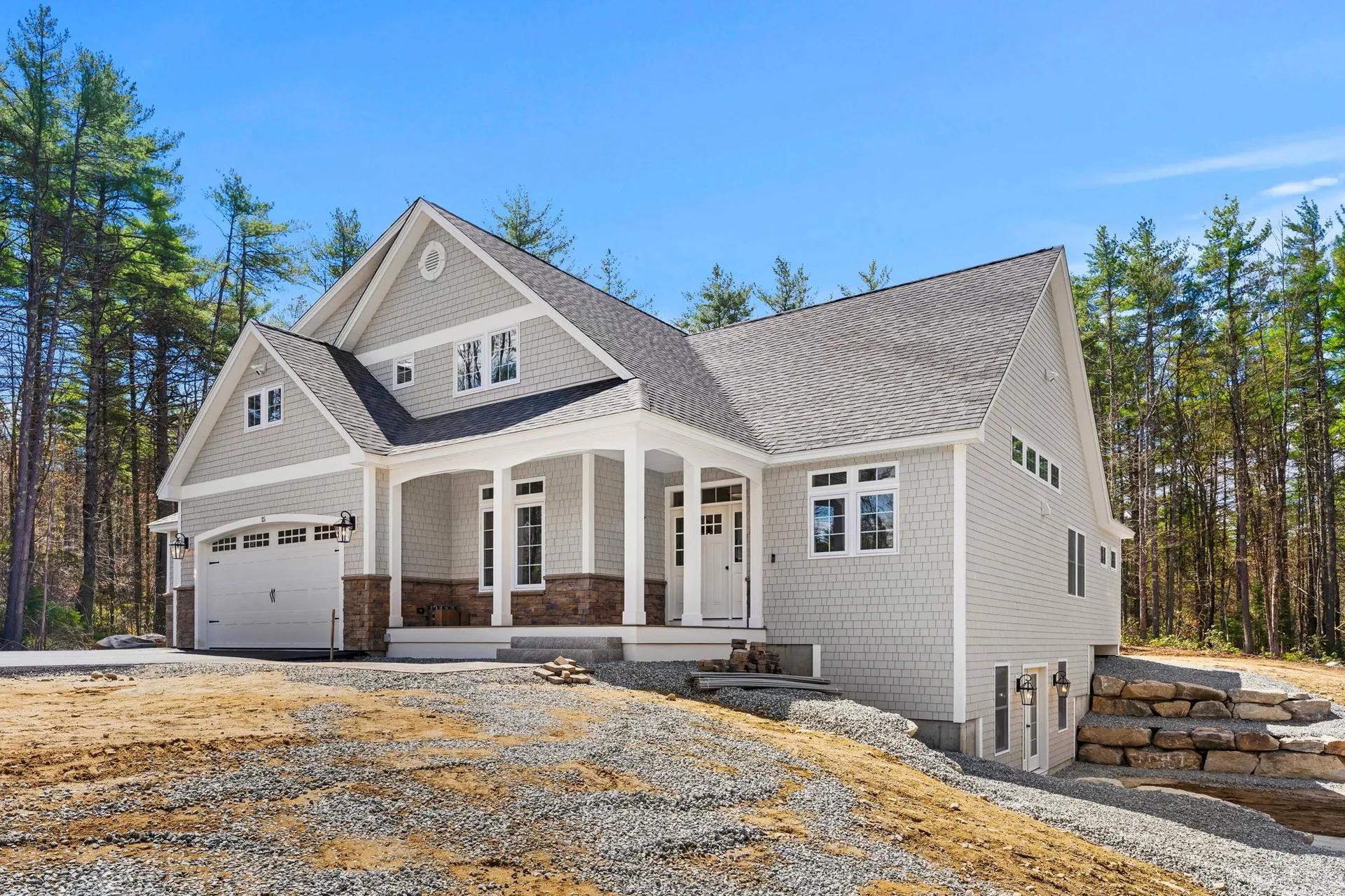 12-41 Knoll Crest Road Bedford NH 03110