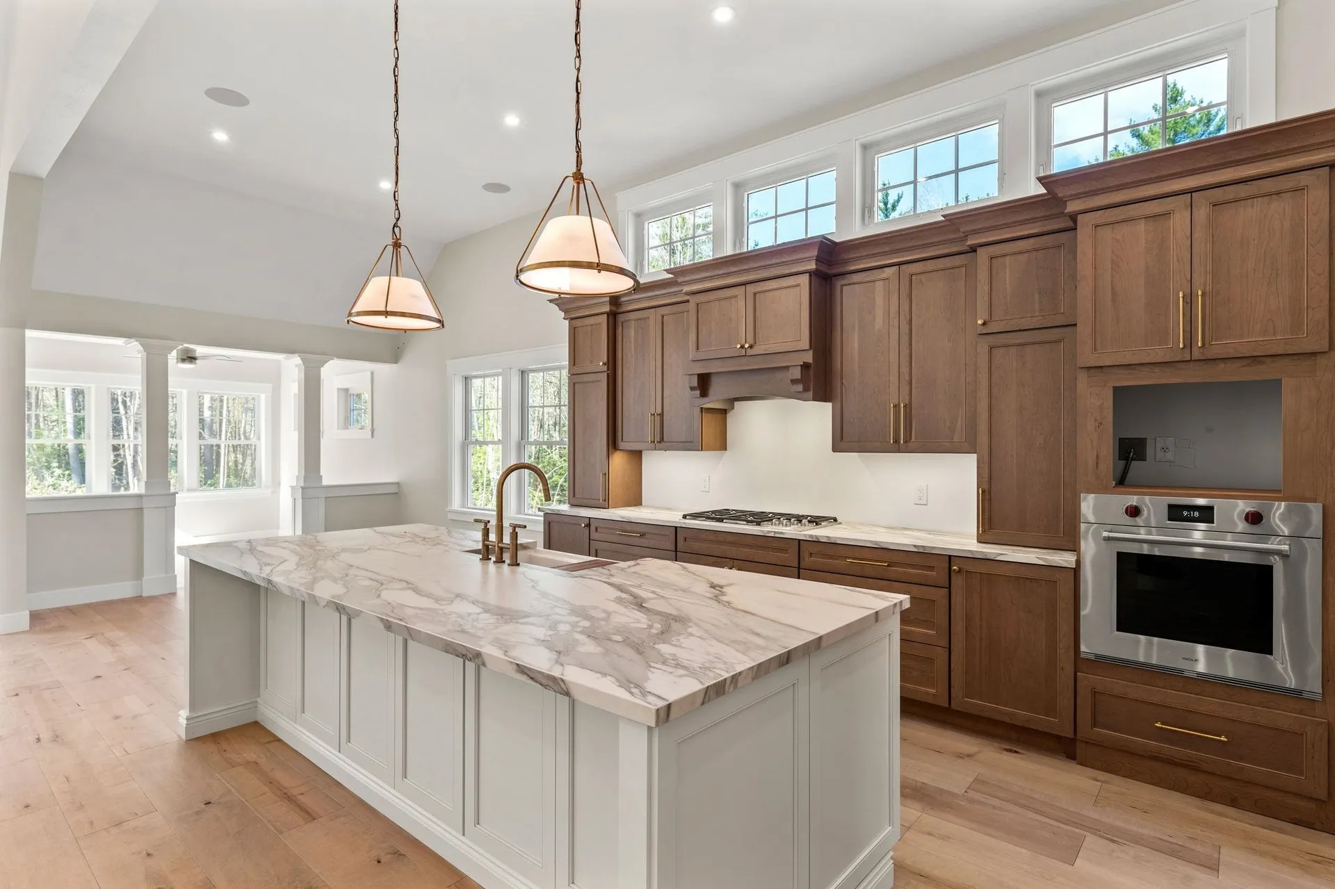 12-41 Knoll Crest Road Bedford NH 03110