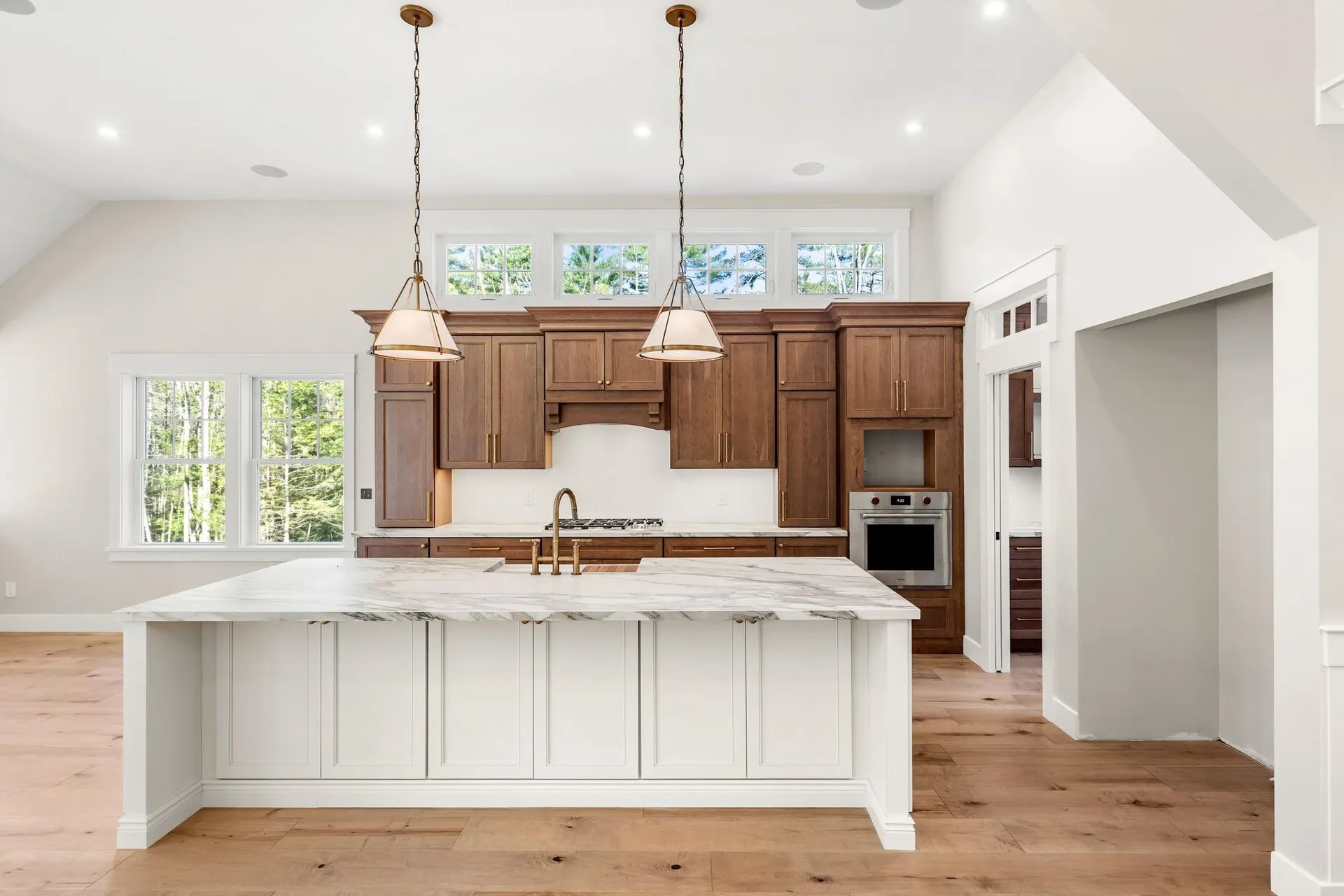 12-41 Knoll Crest Road Bedford NH 03110