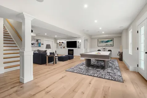 12-41 Knoll Crest Road Bedford NH 03110