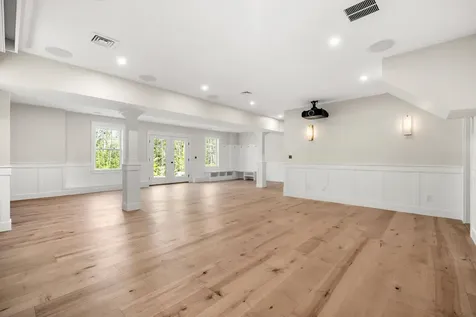 12-41 Knoll Crest Road Bedford NH 03110