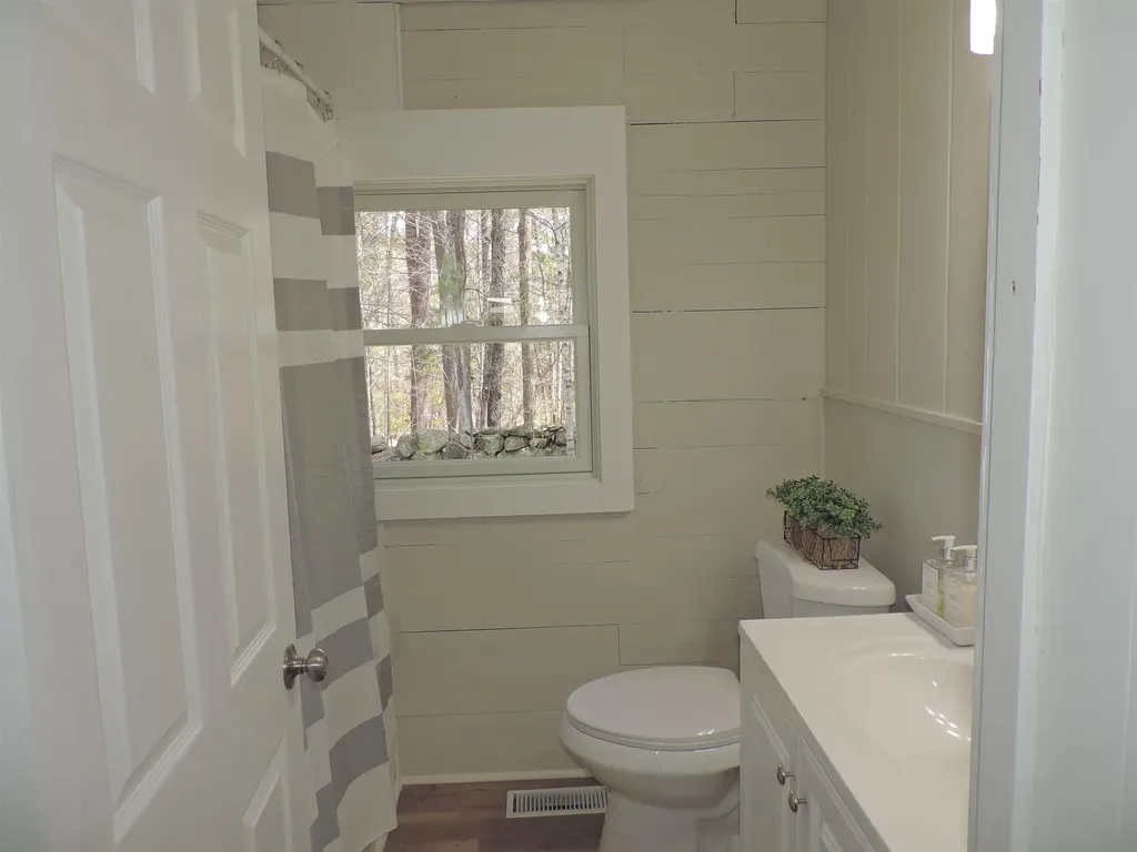 37 Symonds Lane Washington NH 03280