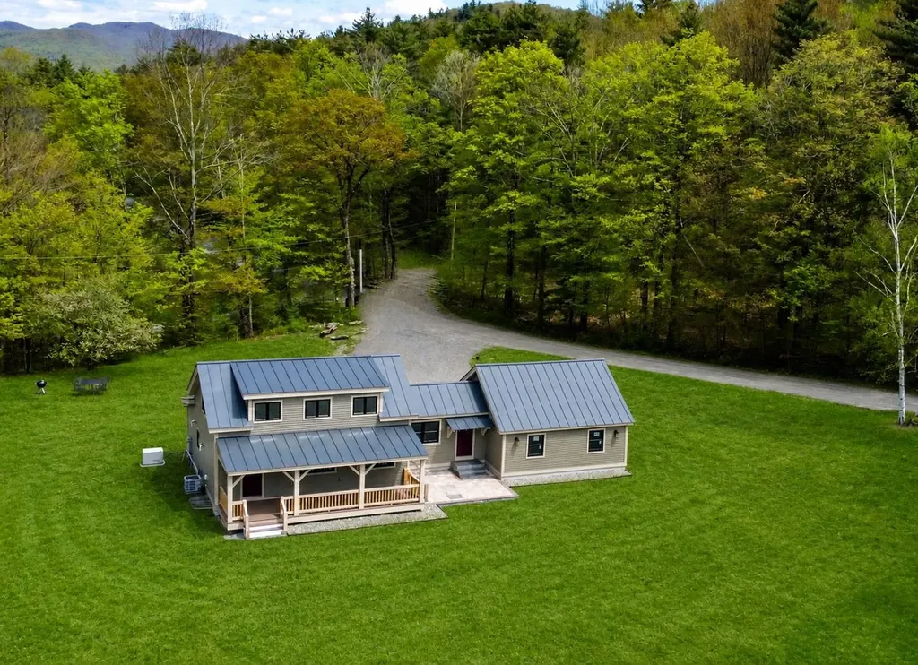 42 Mountain Road Middletown Springs VT 05757
