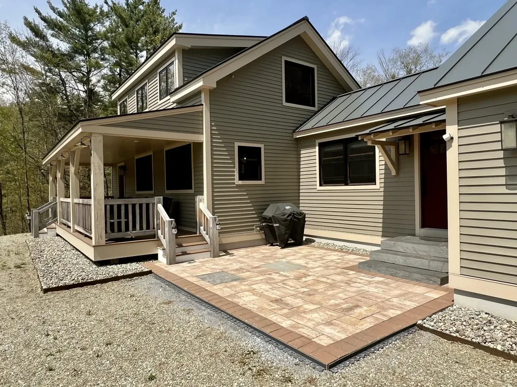42 Mountain Road Middletown Springs VT 05757
