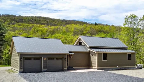 42 Mountain Road Middletown Springs VT 05757