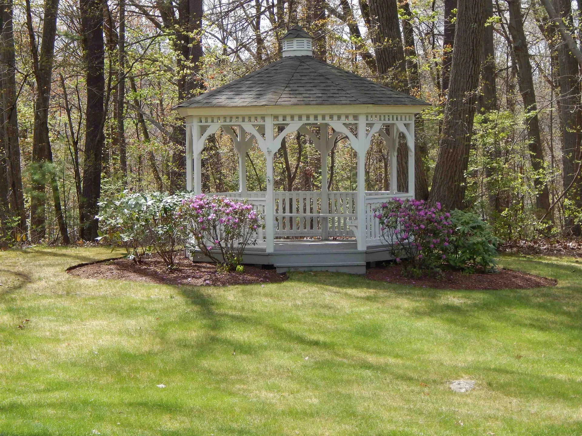 300 River Road Manchester NH 03104