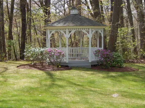 300 River Road Manchester NH 03104