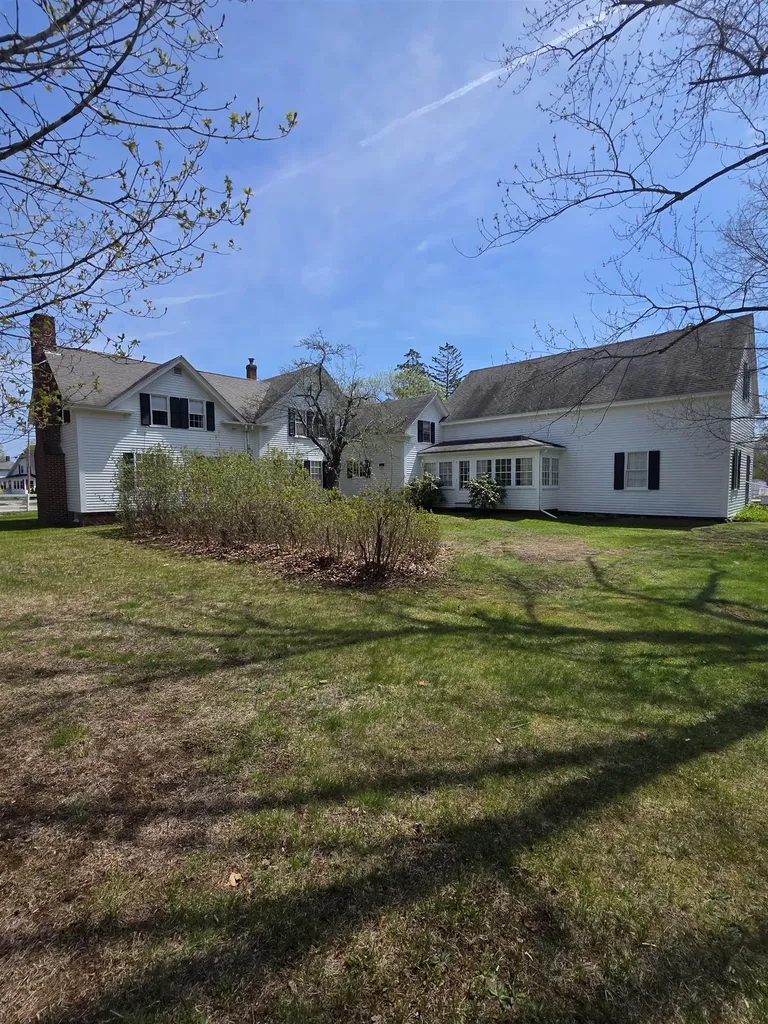 567 Main Street Sanford ME 04083