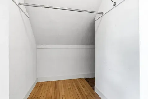 567 Main Street Sanford ME 04083